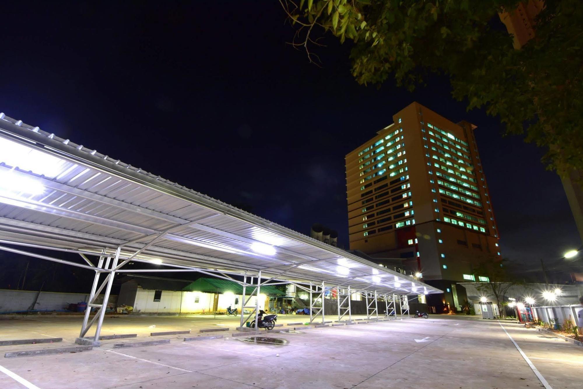 Siam Oriental Hotel Hat Yai Exterior photo